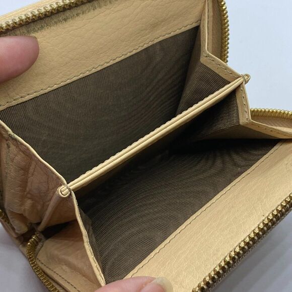 Chloe Beige Leather Small Designer Wallet w/ Box, Dust Bag & Authenticity Card - Picture 10 of 14